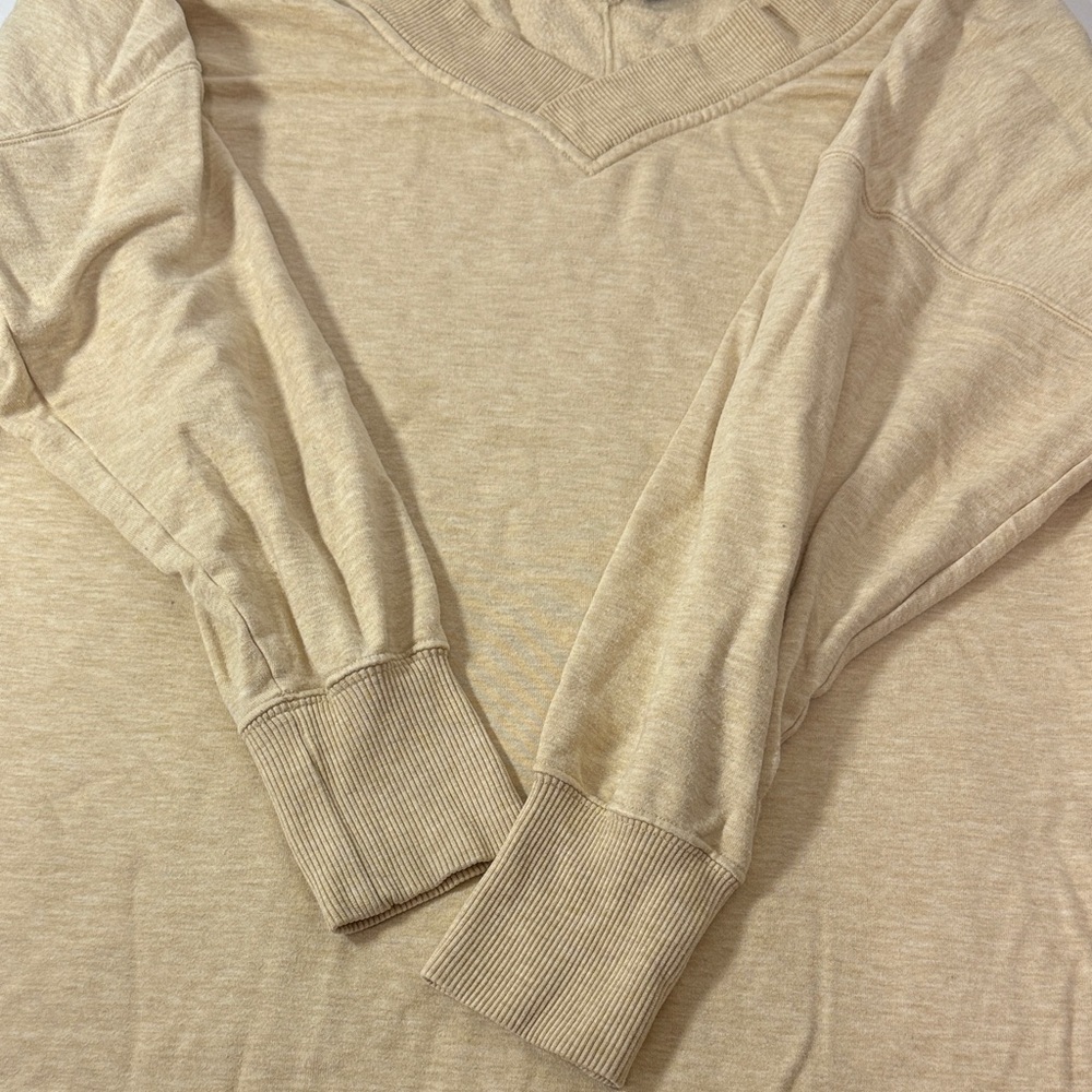 Nike Cream V-Neck Sweater Women’s Size S - Picture 8 of 10